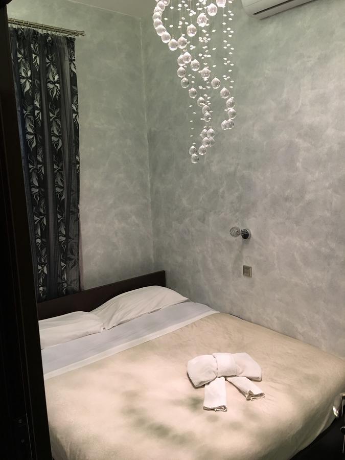 Crispi Relax Hotel Rome Bagian luar foto